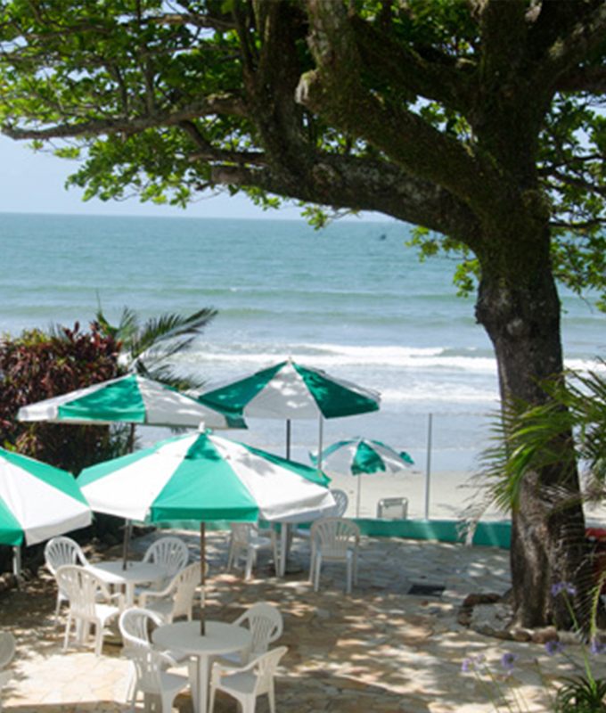 Quarto de frente para o mar